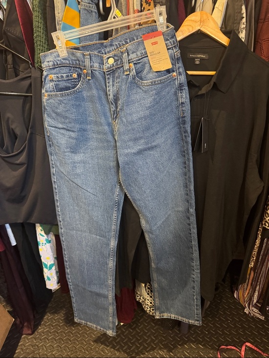 Levi’s • NWT 505 Regular fit jeans 30/32 - Picture 3 of 3